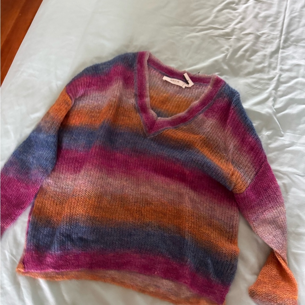 ASTR Multicolor V-Neck Women's Sweater